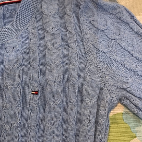Tommy Hilfiger sweater - Picture 3 of 8